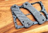 Civivi Baby Banter Contoured 12K Twill  Carbon Fiber Scales